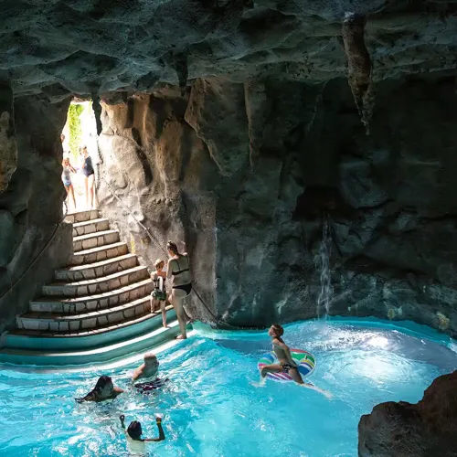 Hvidbjerg Strand Camping Resort Badeland Grotte